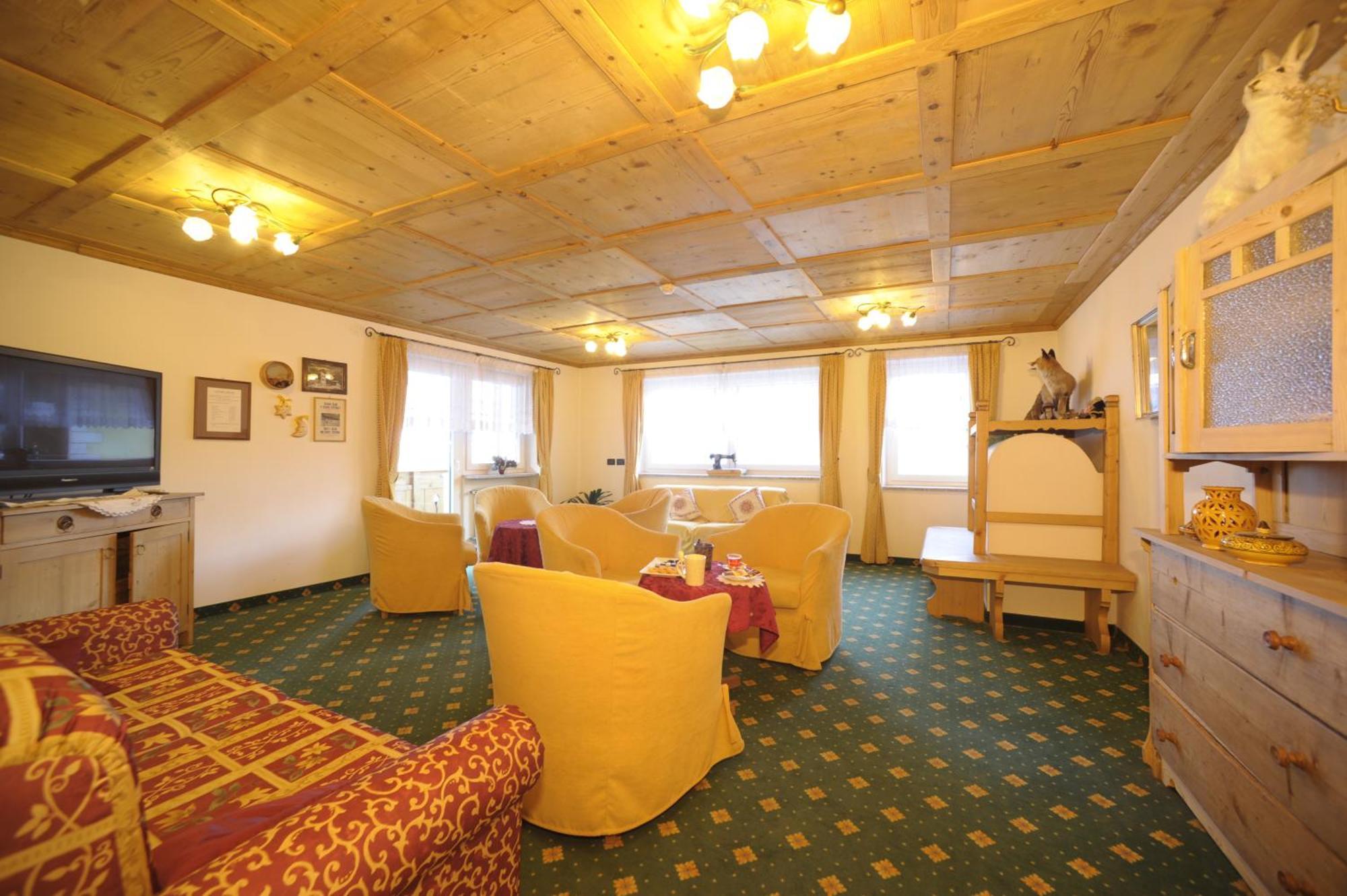 Alpstyle Hotel Albolina Wellness & Beauty Canazei Kültér fotó