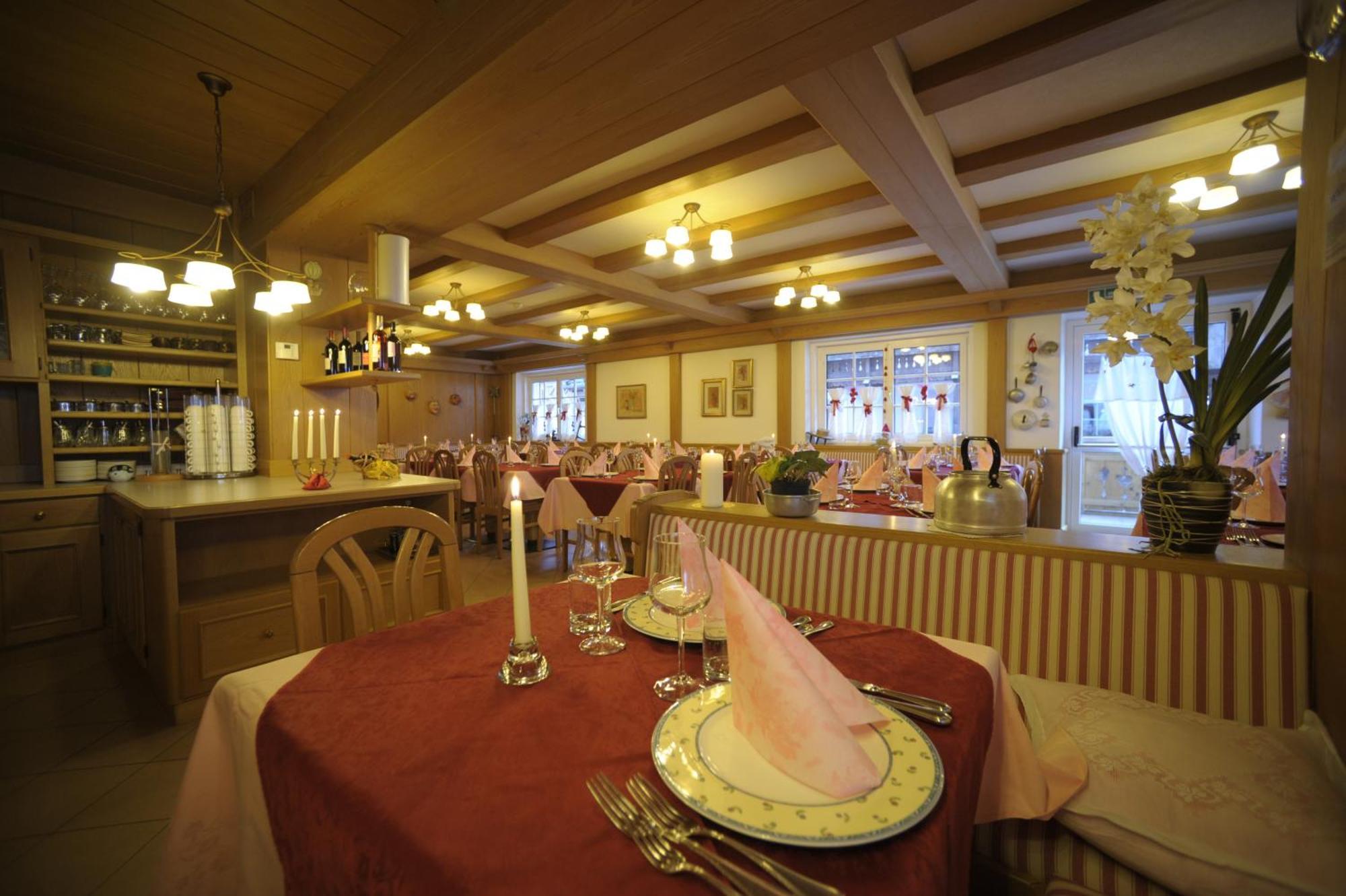 Alpstyle Hotel Albolina Wellness & Beauty Canazei Kültér fotó