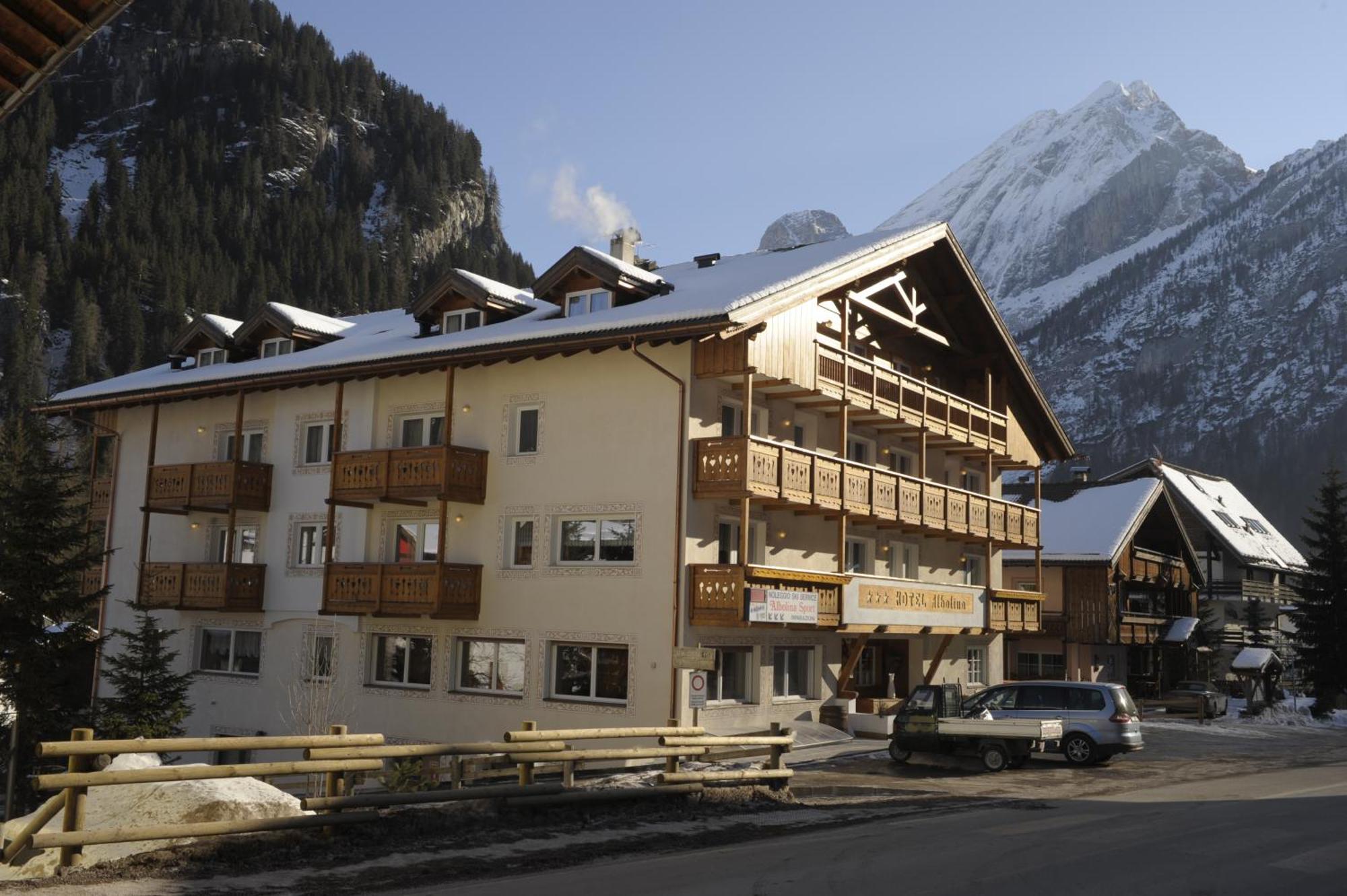 Alpstyle Hotel Albolina Wellness & Beauty Canazei Kültér fotó